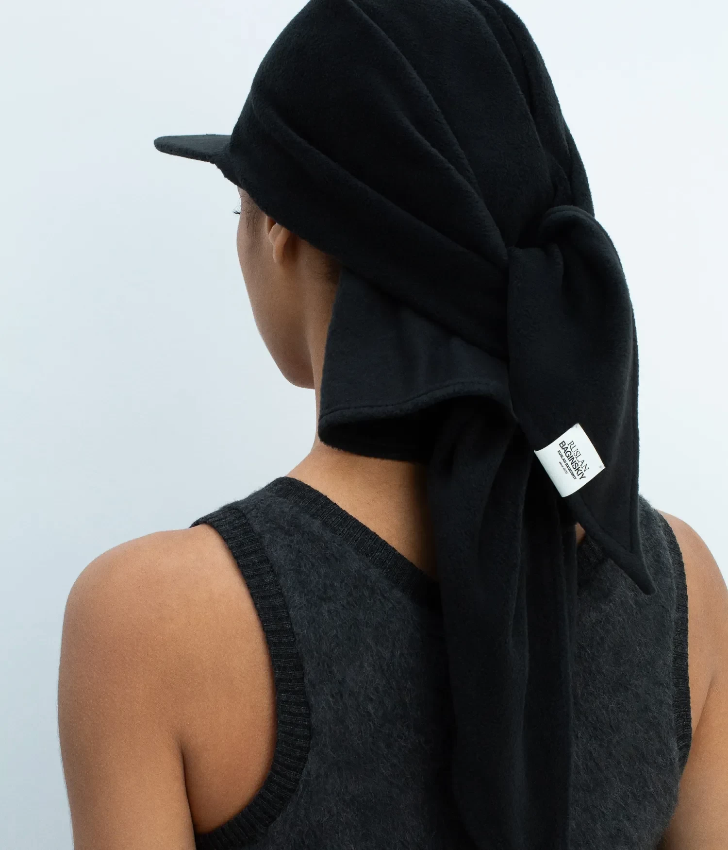 SCARF VISOR IN BLACK