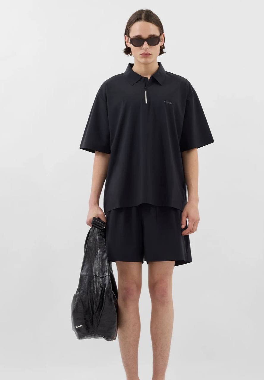 SHORTSLEEVE POLO IN BLACK