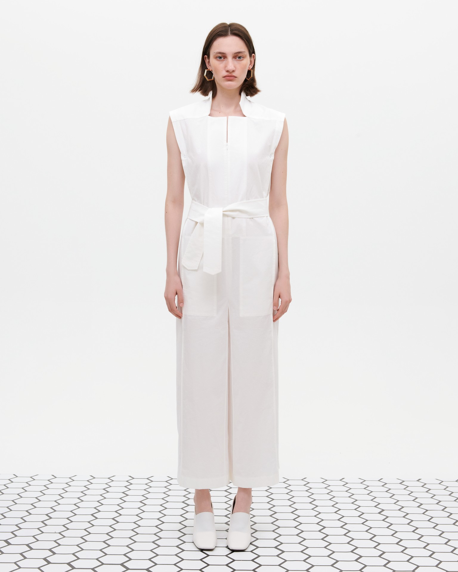 SQUARE JUMPSUIT IN IVORY