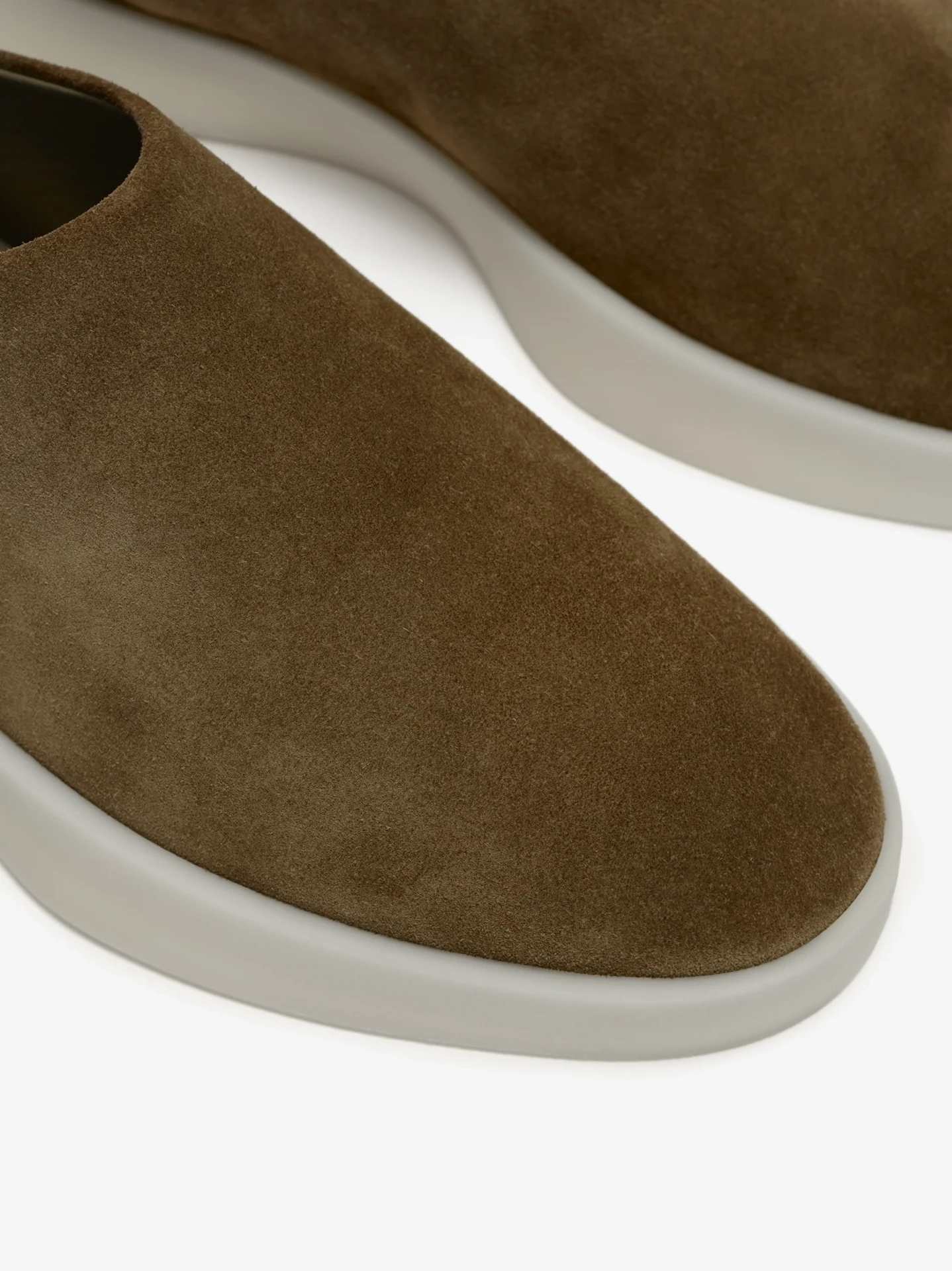 SUEDE MULES IN TAUPE