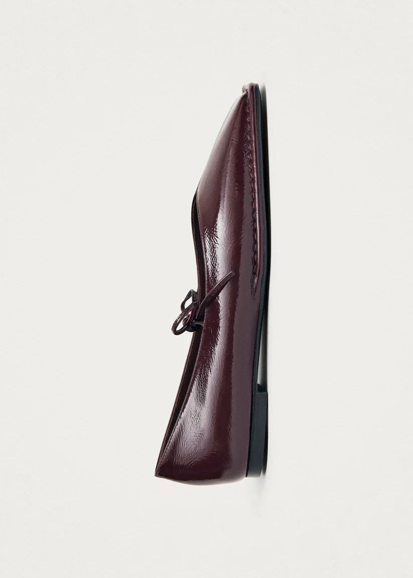 SWAY LEATHER BALLET FLATS IN BURGUNDY