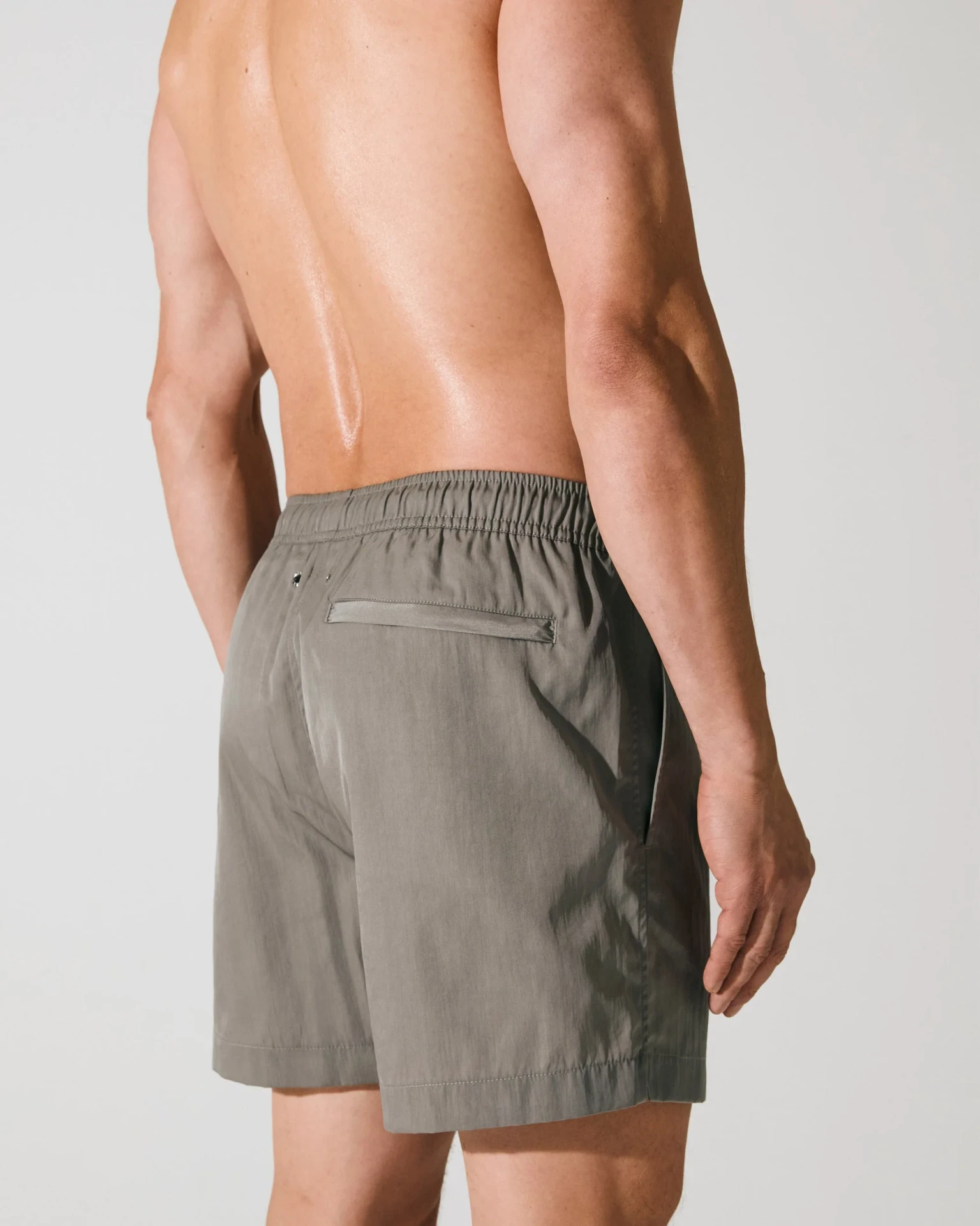 SWIM TRUNKS SATIN TWILL IN STEEL