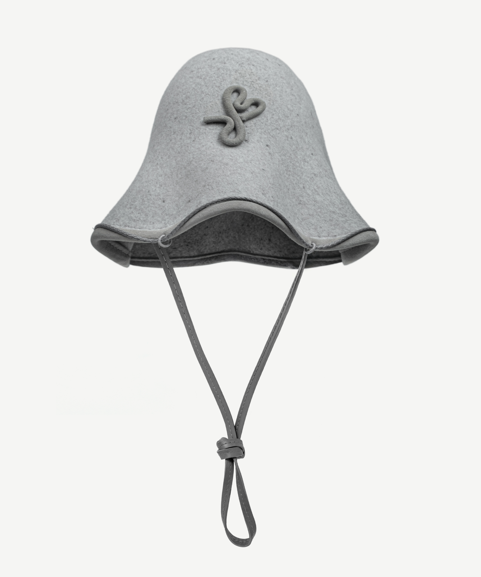 THE HATBAG IN GREY