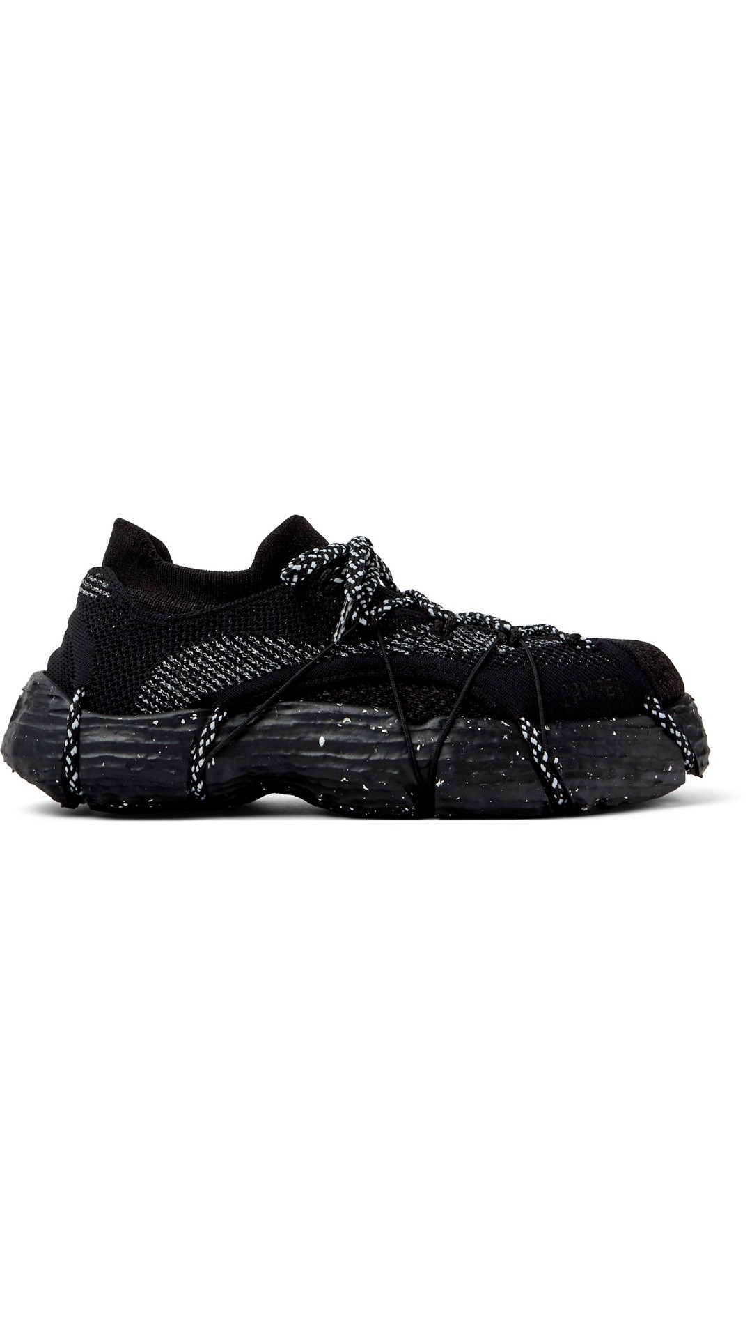 WOMEN'S ROKU SNEAKERS IN BLACK