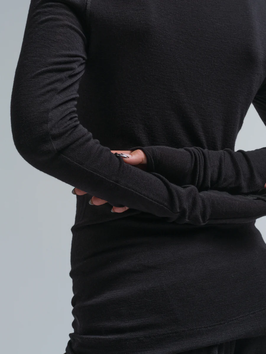 WOOLEN JADE TOP IN BLACK