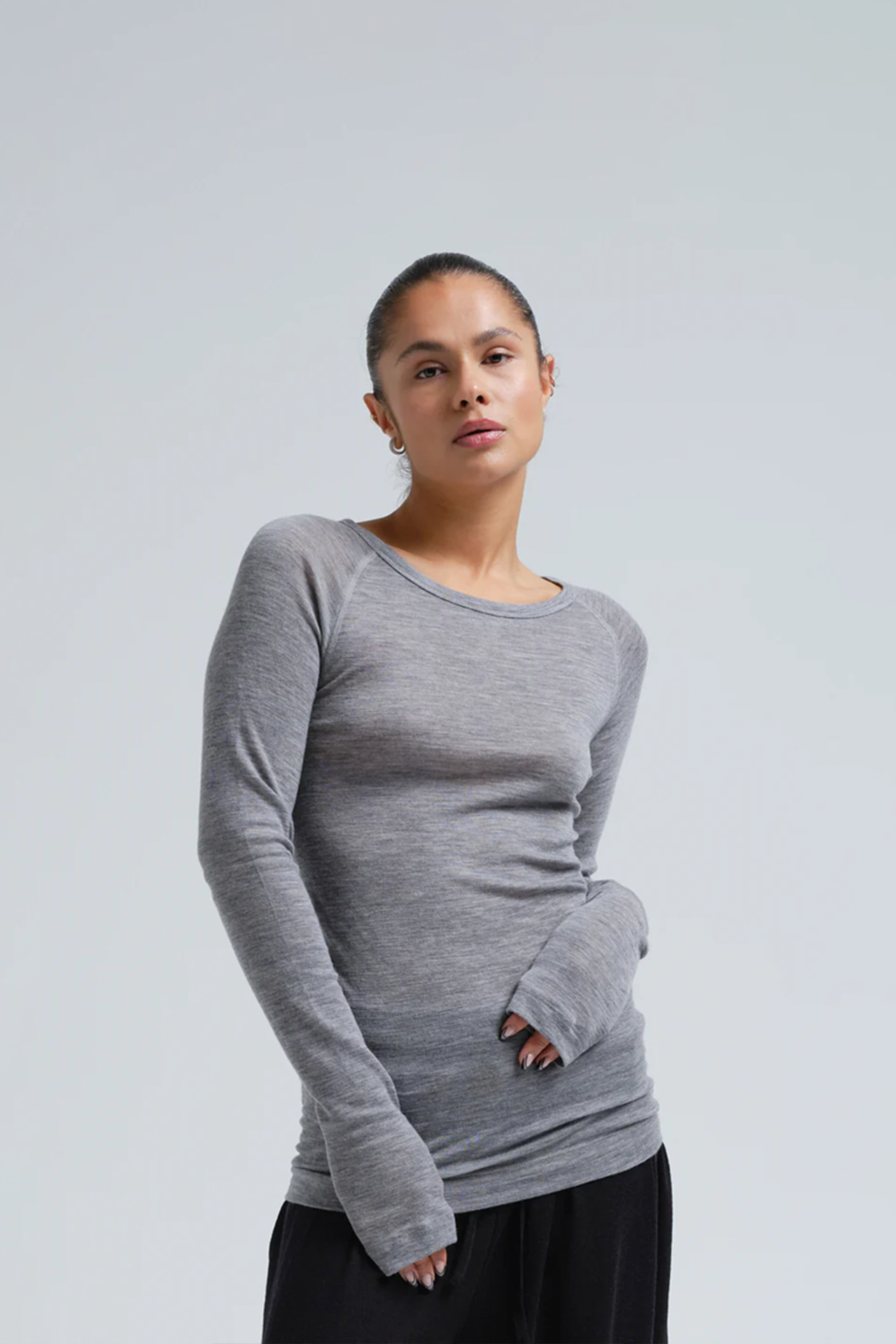 WOOLEN JADE TOP IN GREY