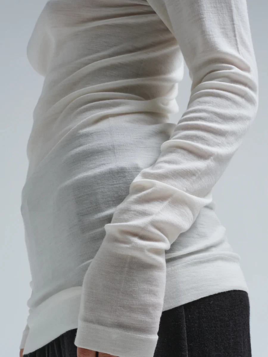 WOOLEN LOLA TOP IN OFF WHITE
