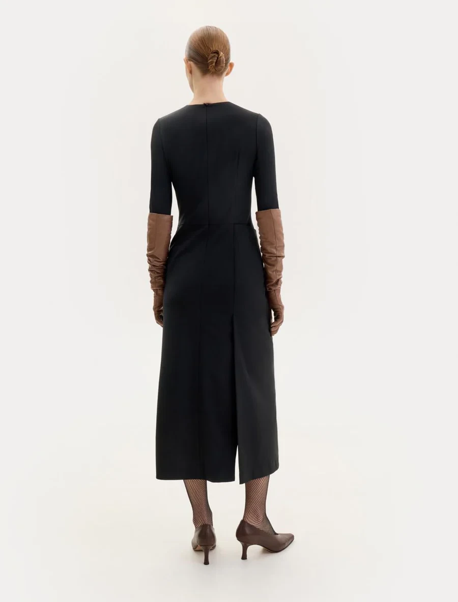 WRAP DRESS IN BLACK