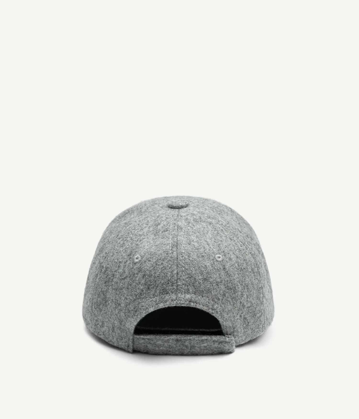 BASEBALL CAP IN GREY