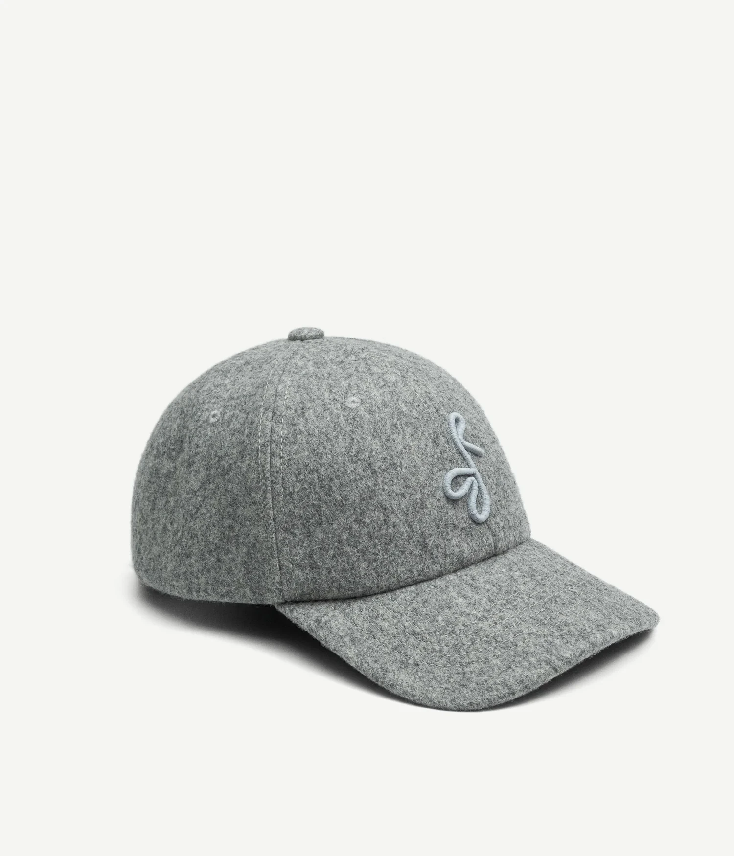 BASEBALL CAP IN GREY
