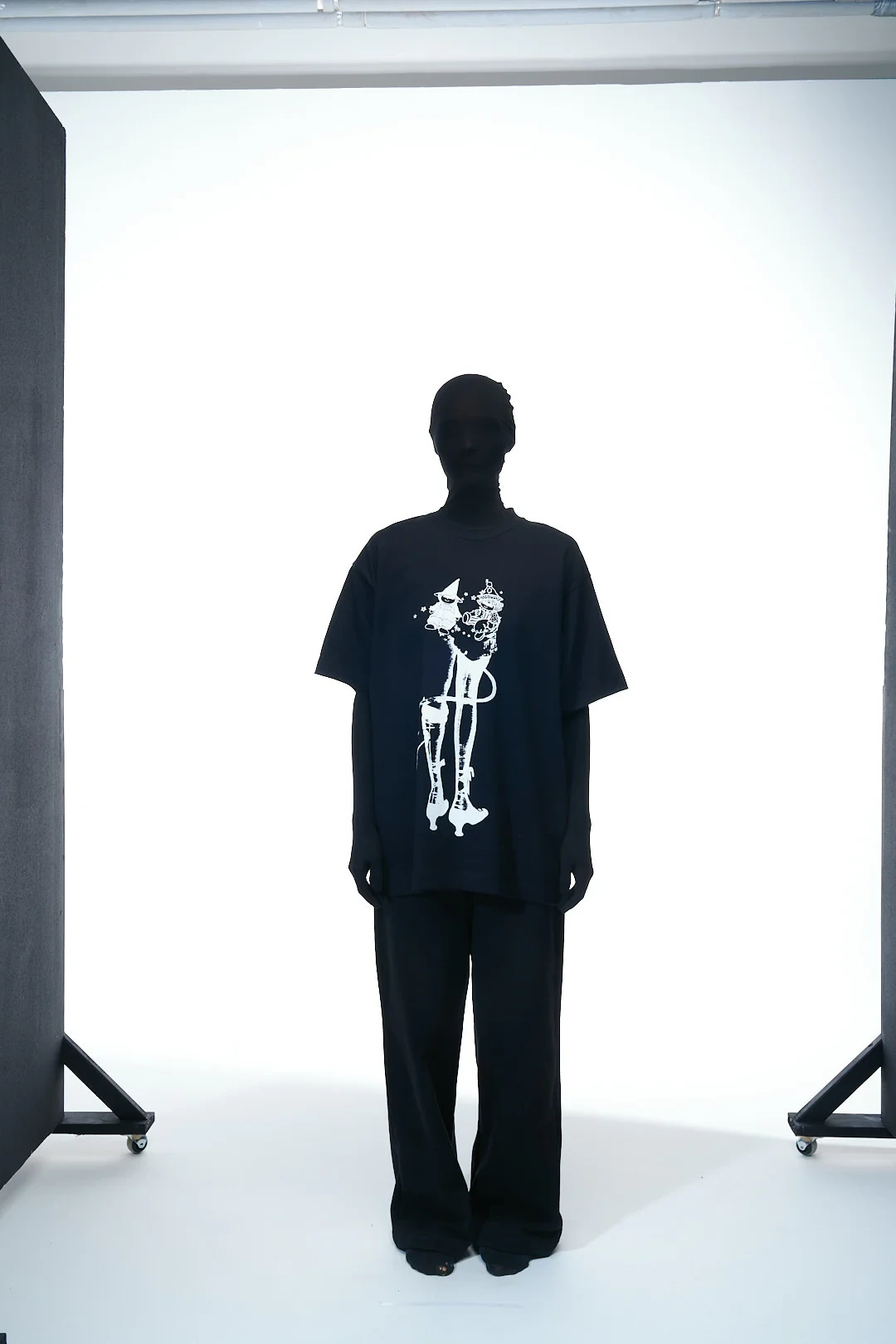 T-SHIRT “BRIGHT FUTURE”