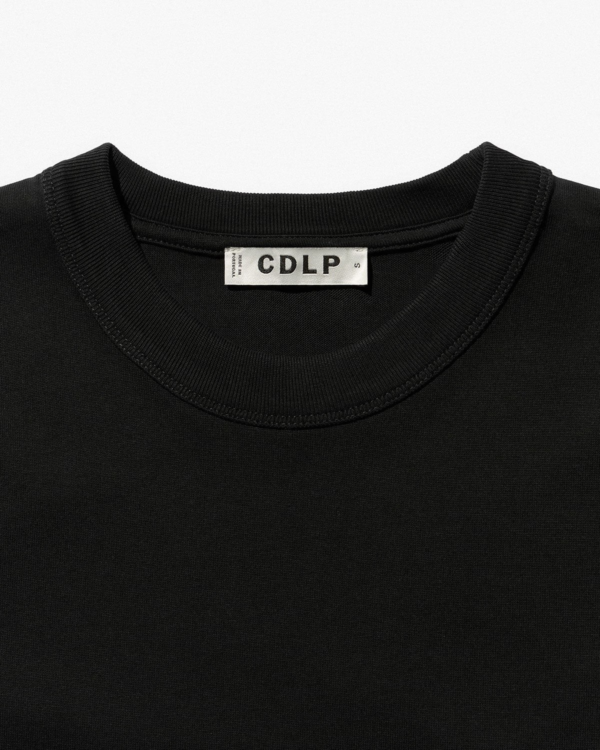 W - T-SHIRT HEAVYWEIGHT IN BLACK