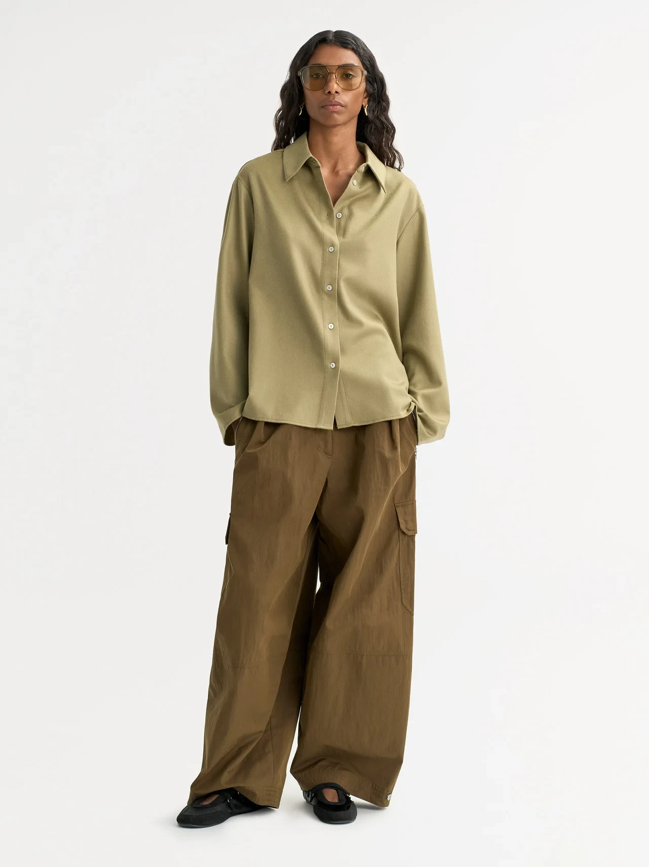 WOVEN SHIRT IN KHAKI