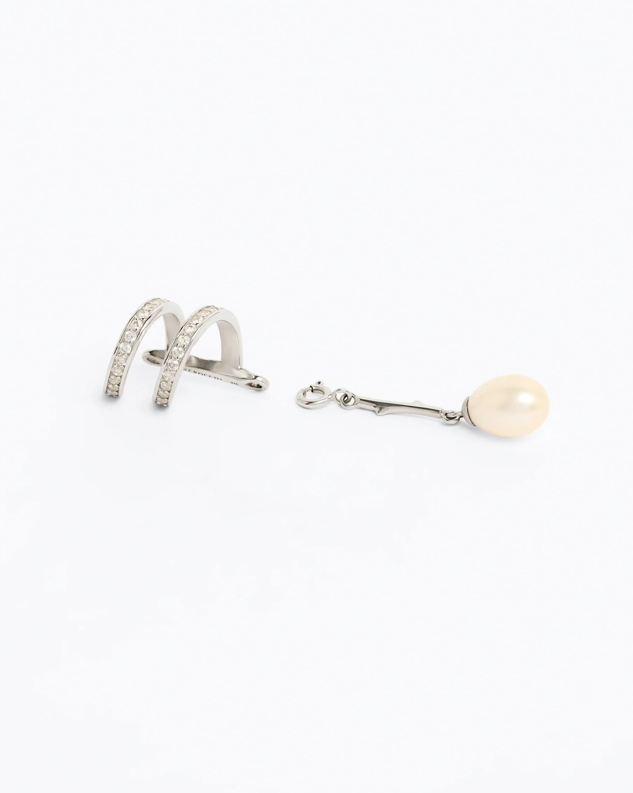 ENCRUSTED SPIRAL PEARL DROP EAR CUFF S.RIGHT RH