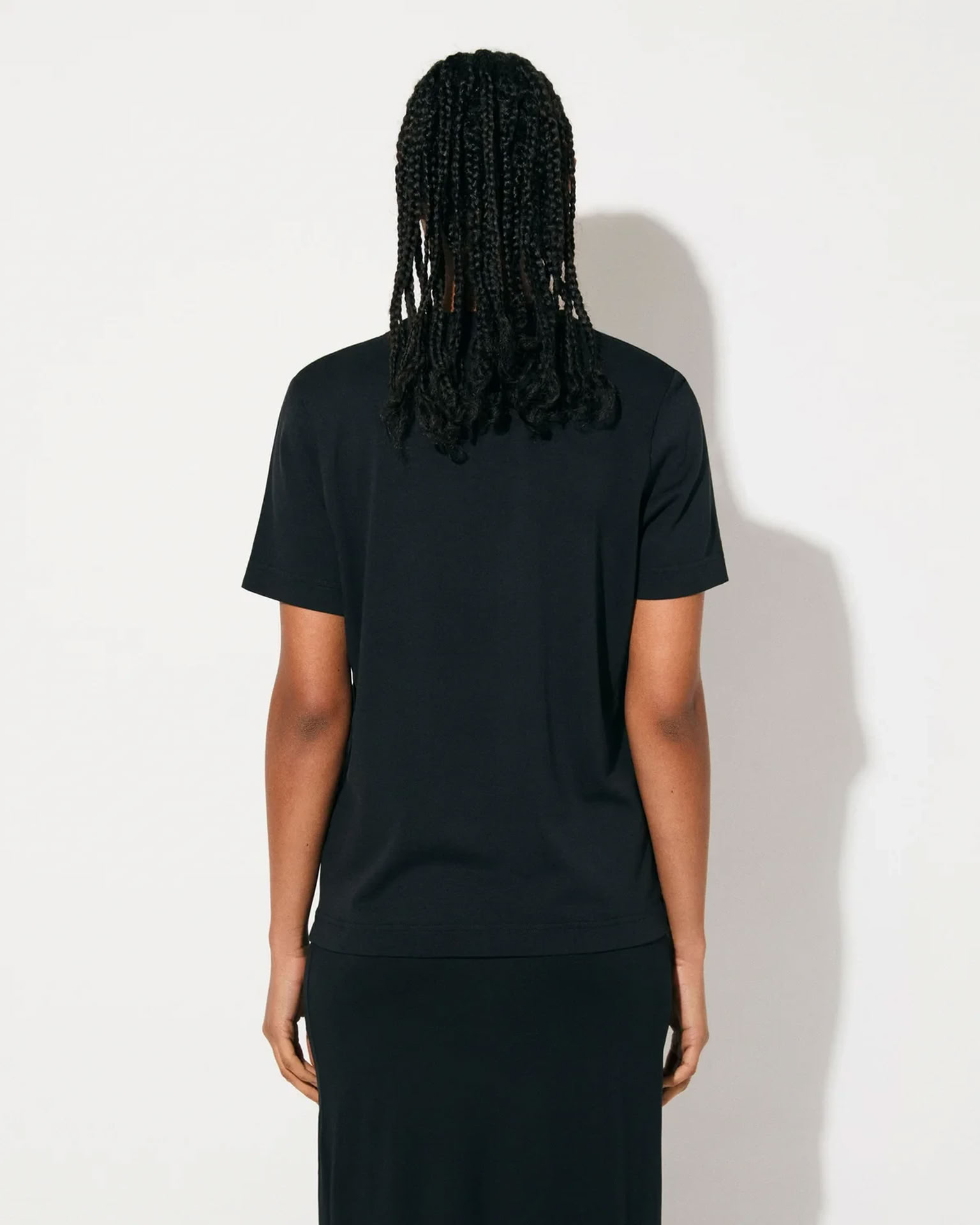 W - T-SHIRT HEAVYWEIGHT IN BLACK