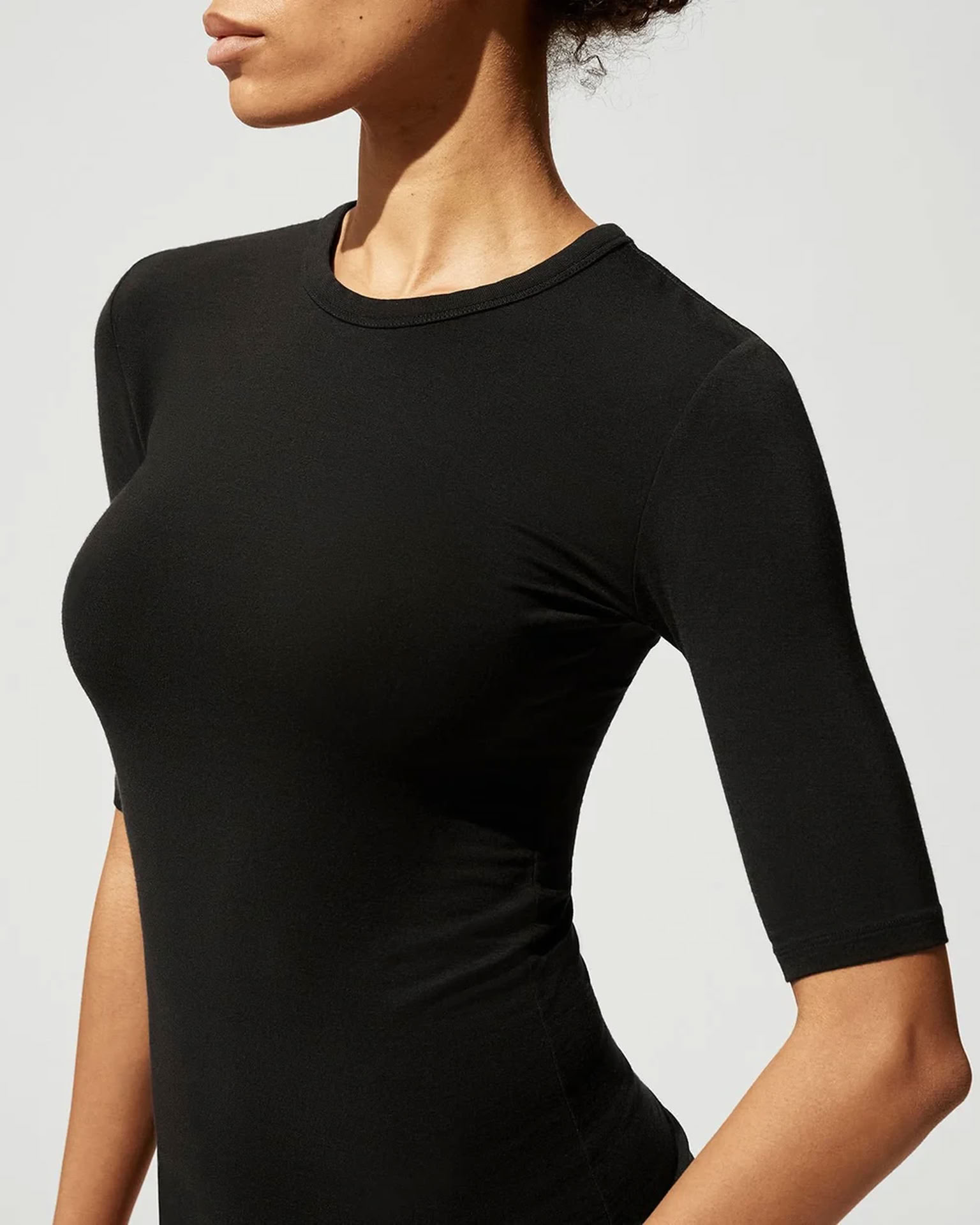 W-WOOL T-SHIRT BLACK