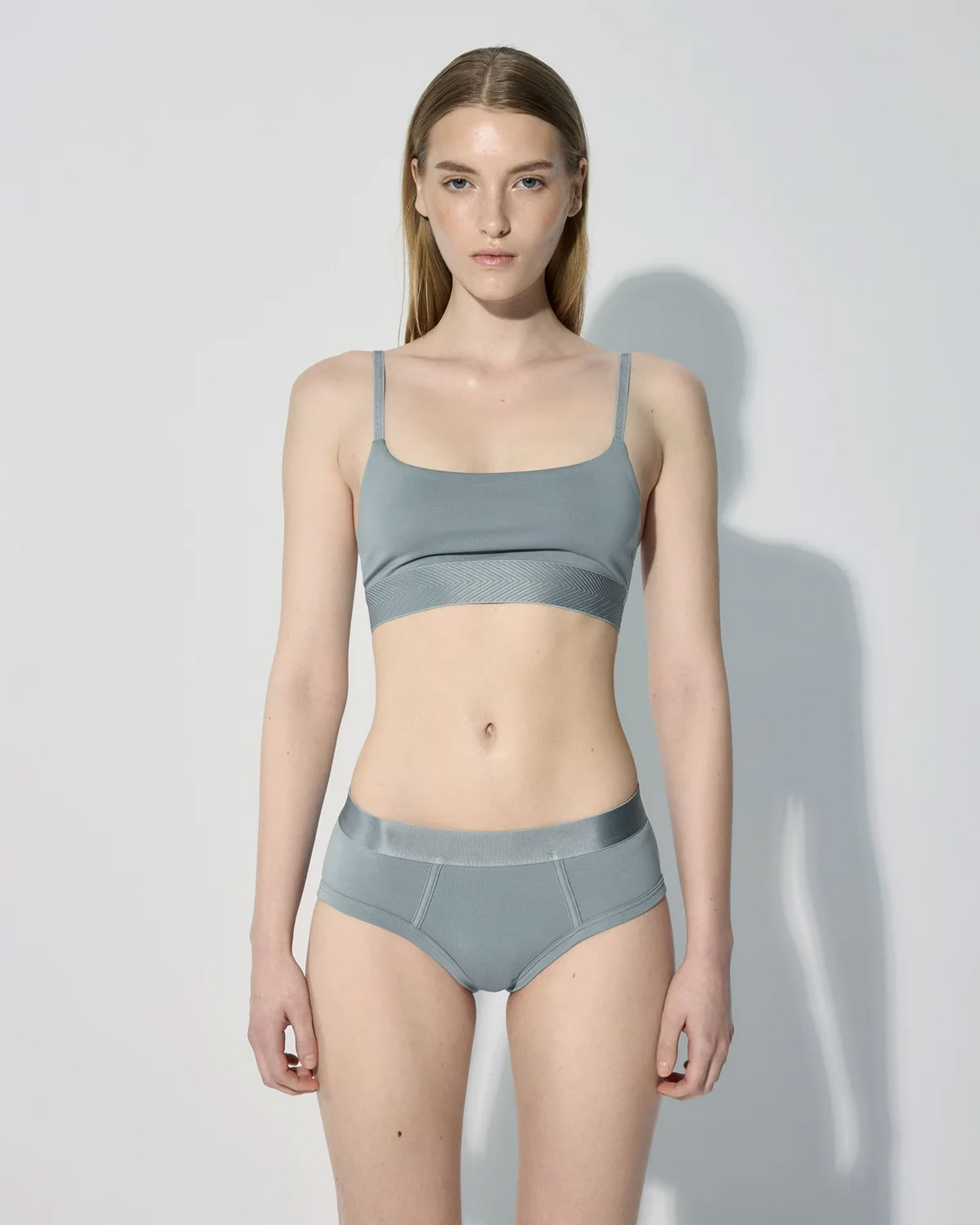 W-SCOOP BRALETTE CEMENT