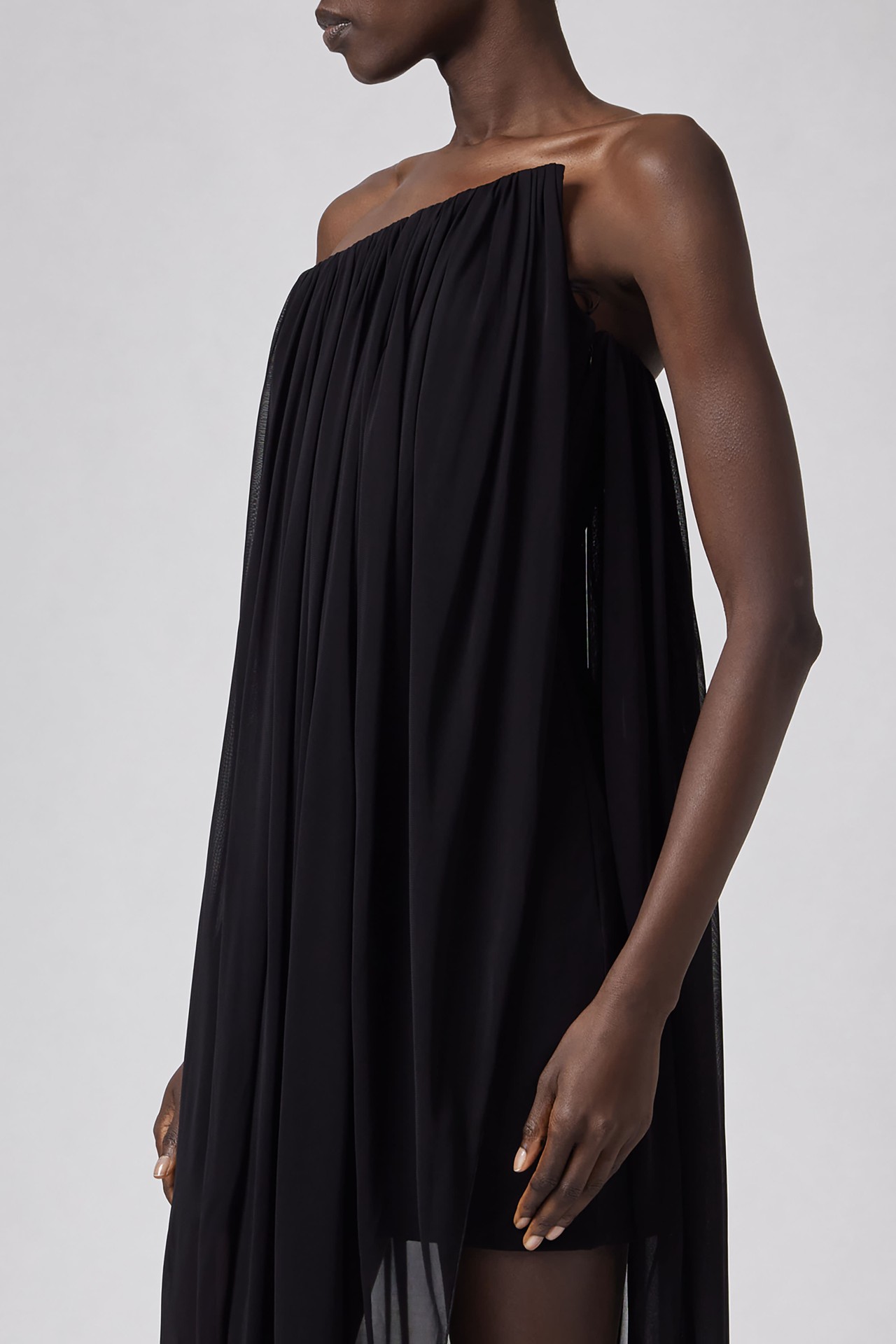 ABITO/DRESS IN BLACK