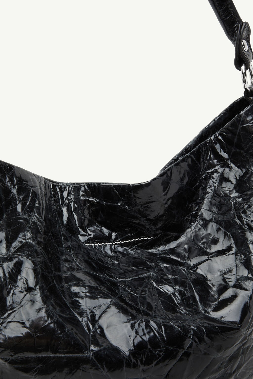 TOTE - CLASP CLOSURE BLACK