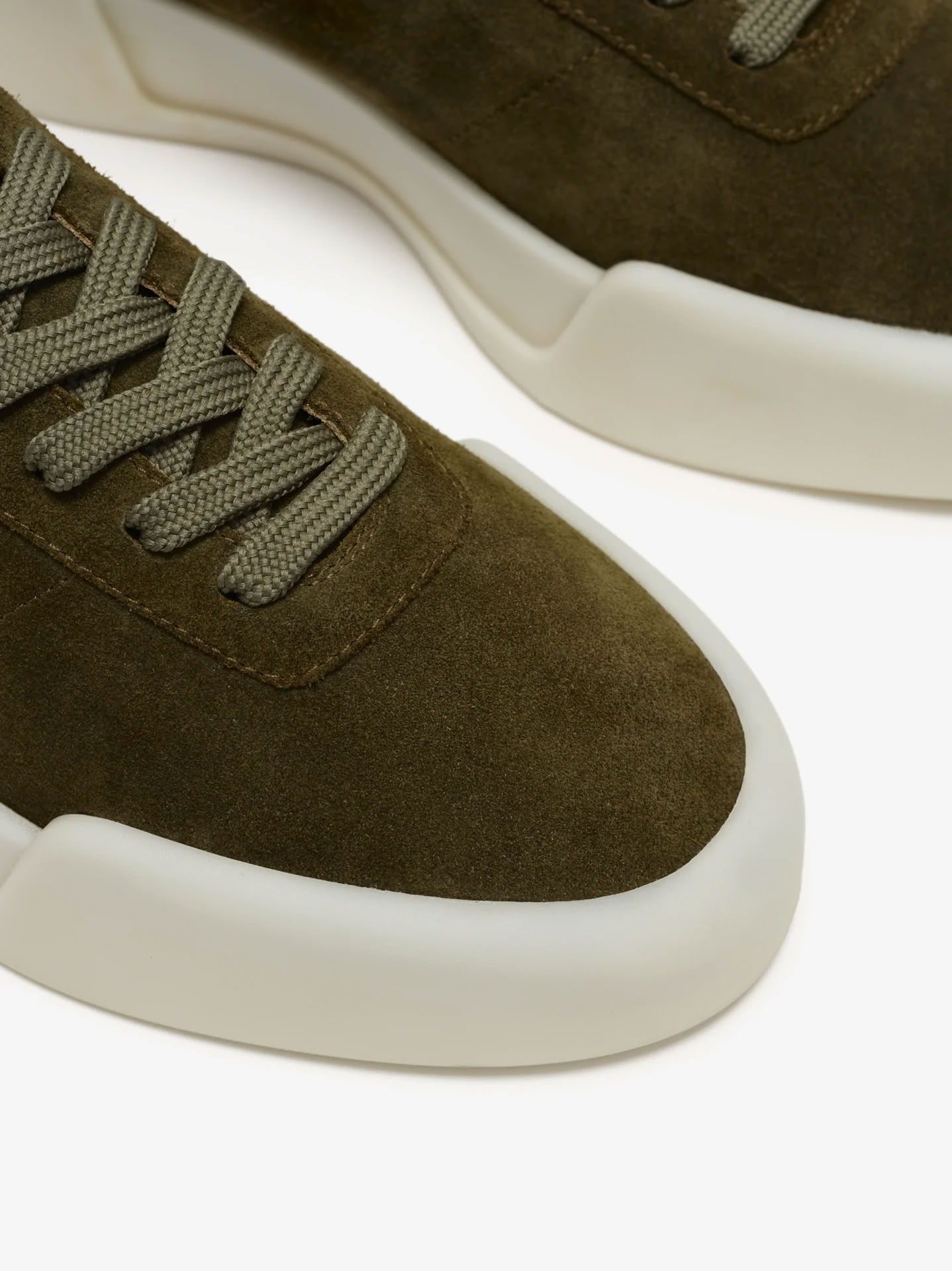 AEROBIC LOW IN FOREST