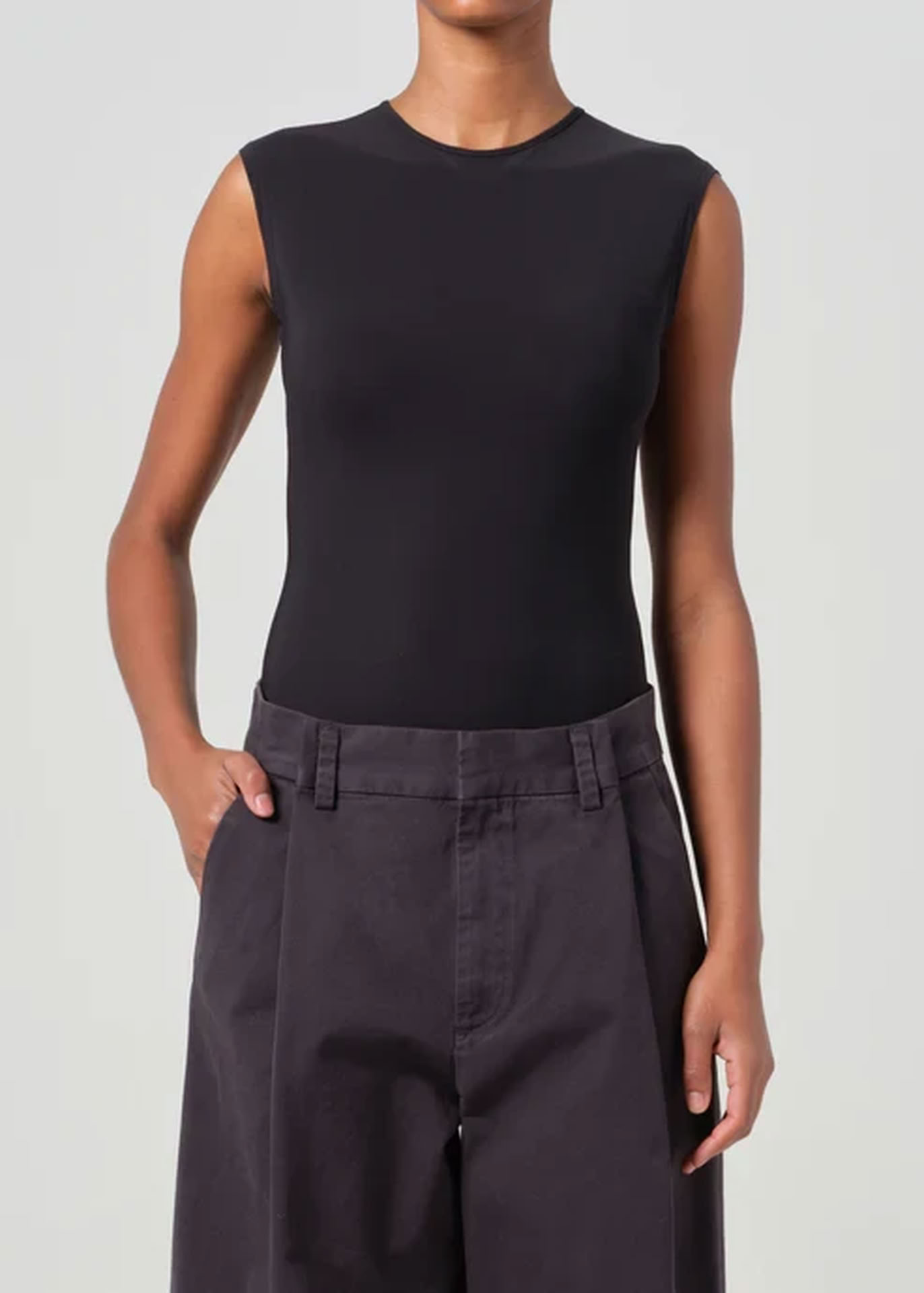 AURA SLEEVELESS BODYSUIT IN BLACK