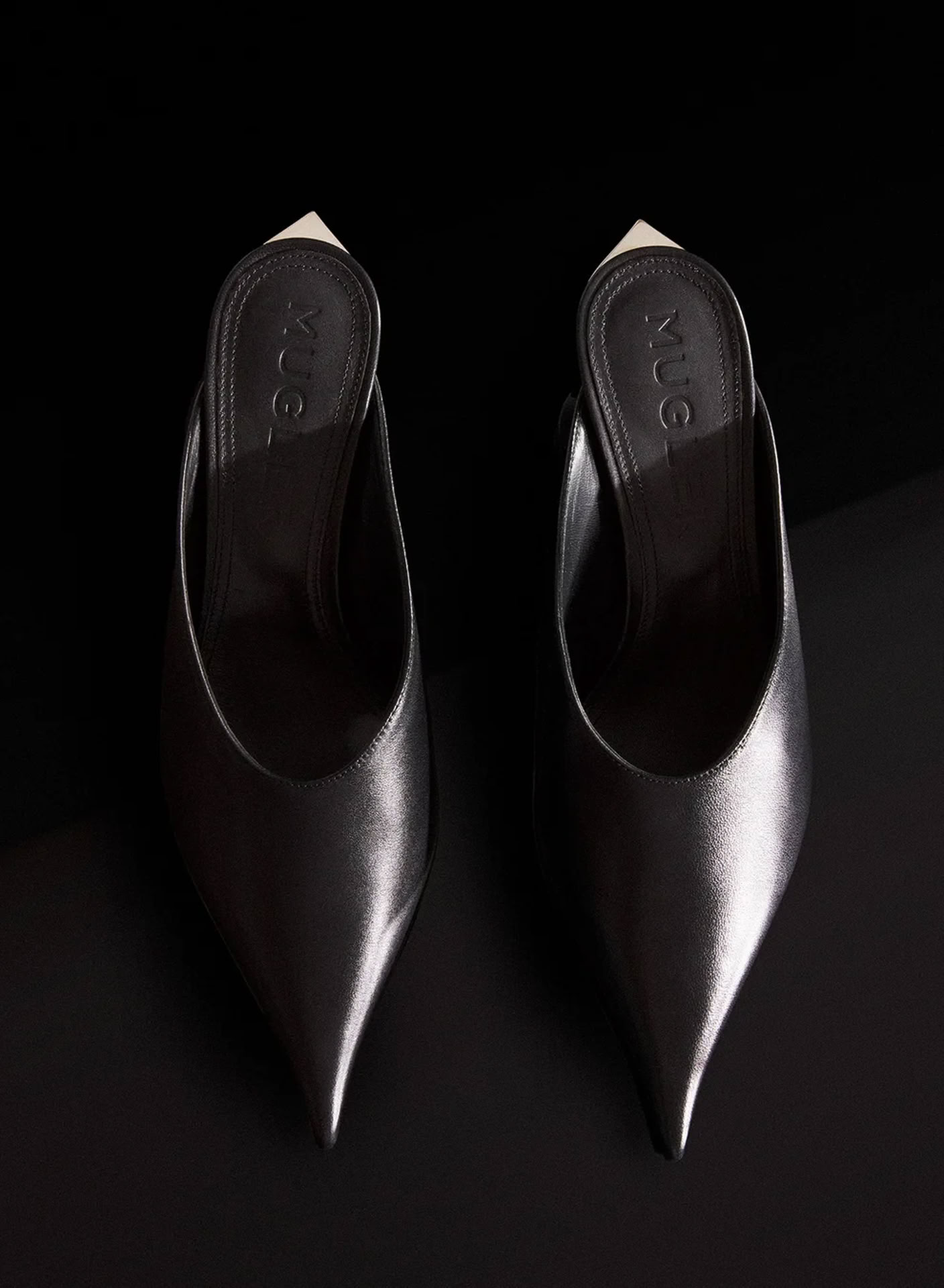 BLACK LEATHER FANG 55 MULES