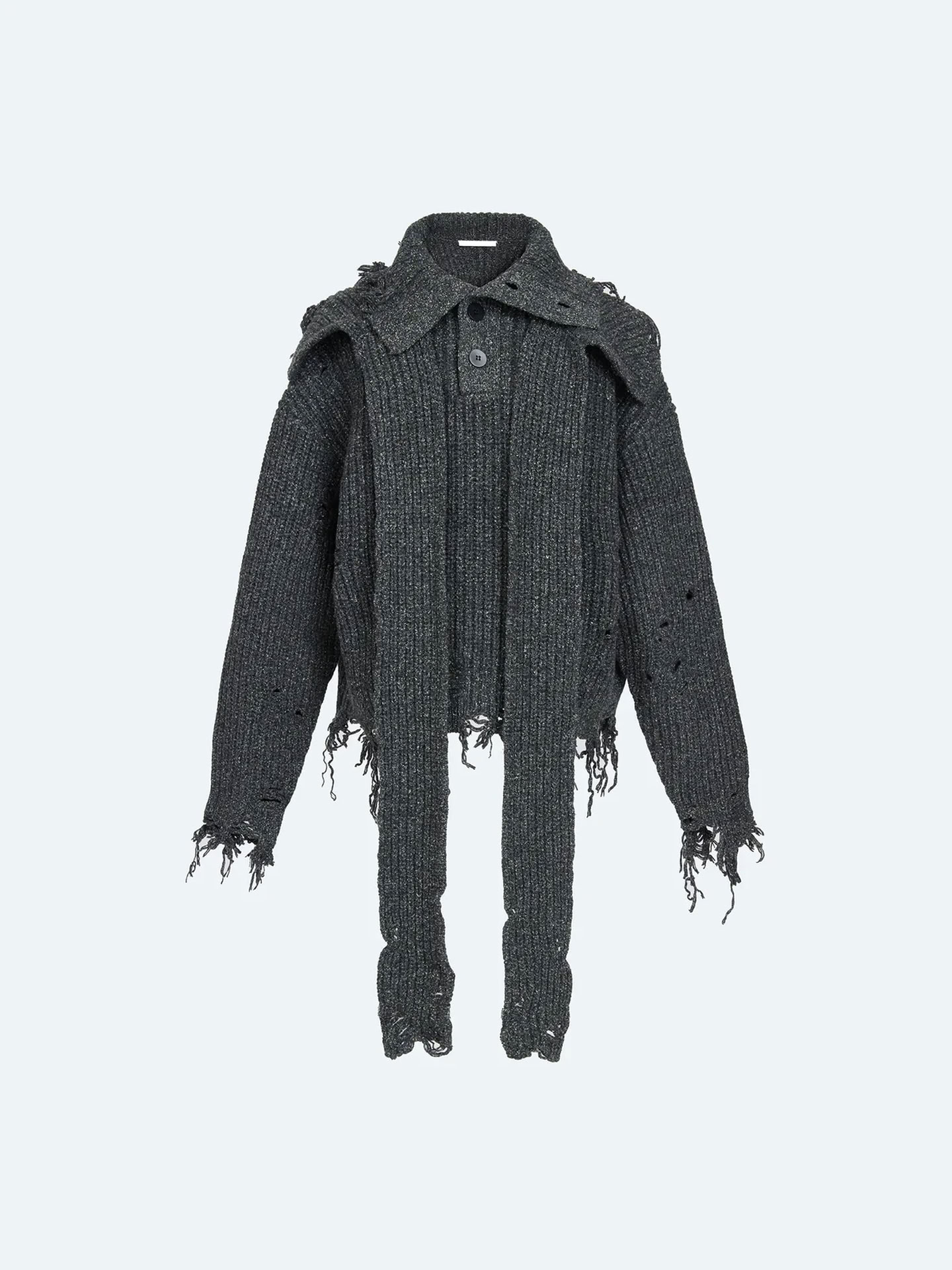 DISTRESSED SWEATER IN BLACK 