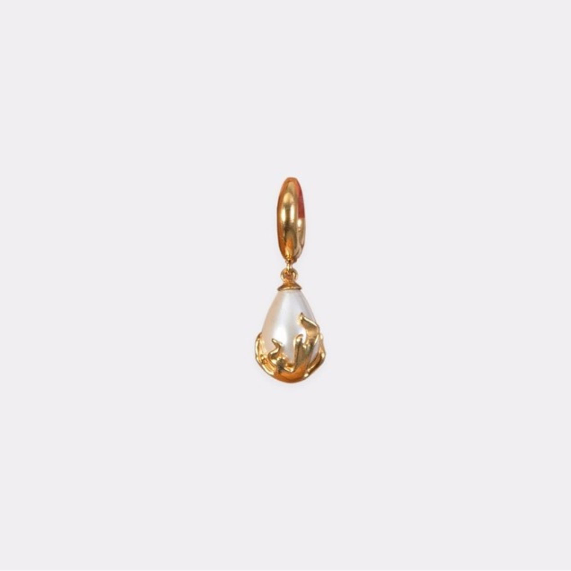 DROP PEARL IN HEAT EARRING GOLD
