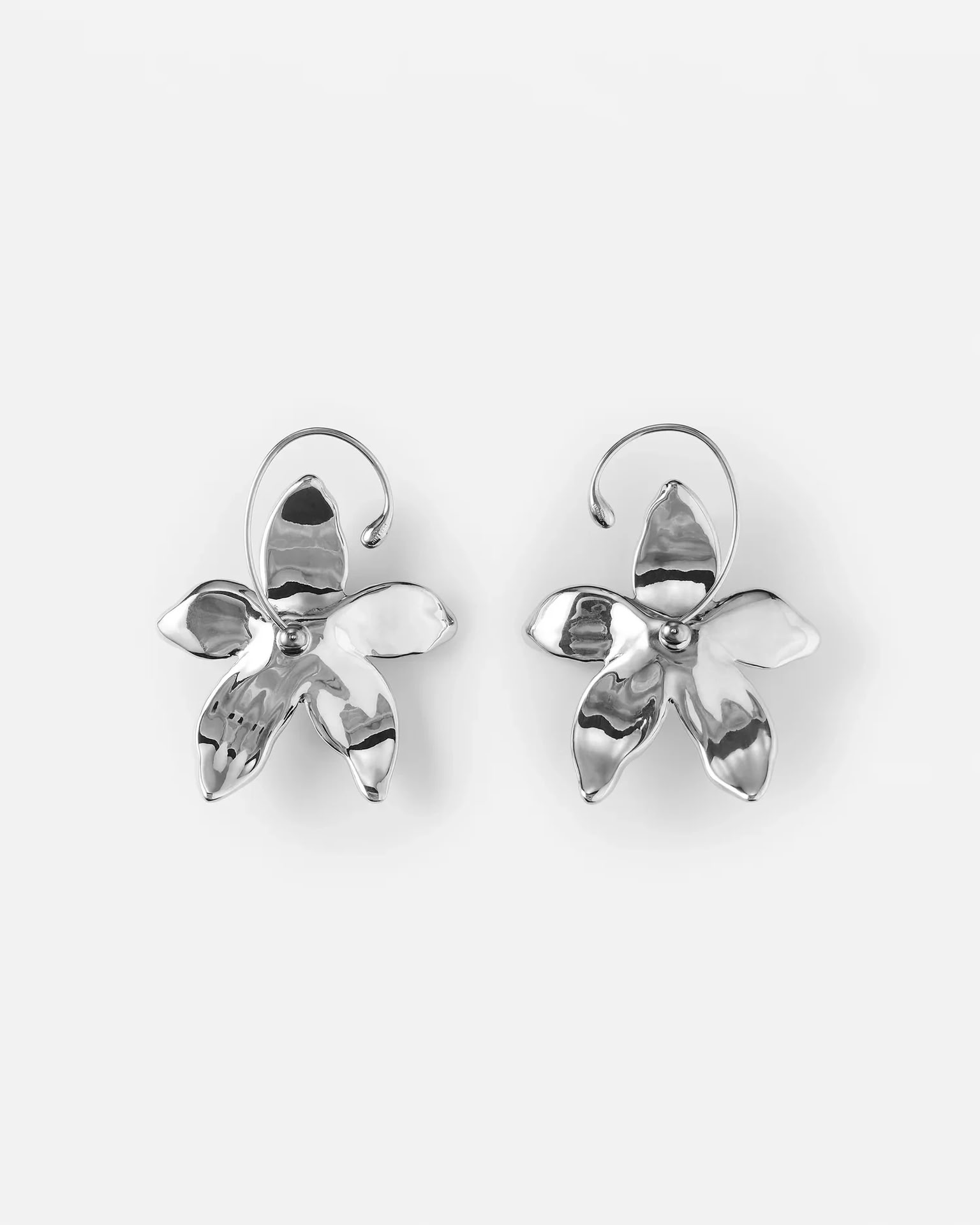 FLOWER EAR CUFFS NUDE 03