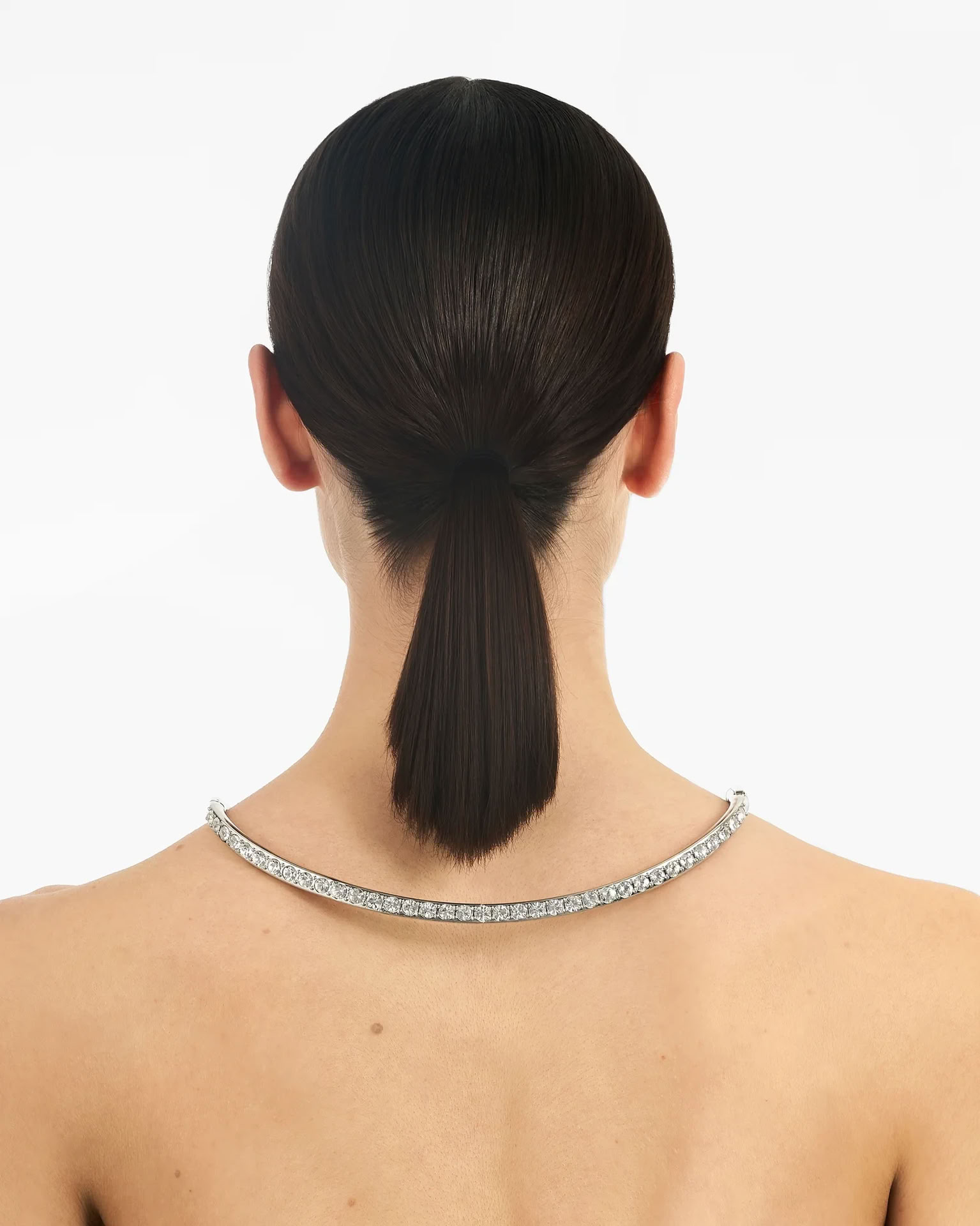 LINE NECKLACE IN SILVER 