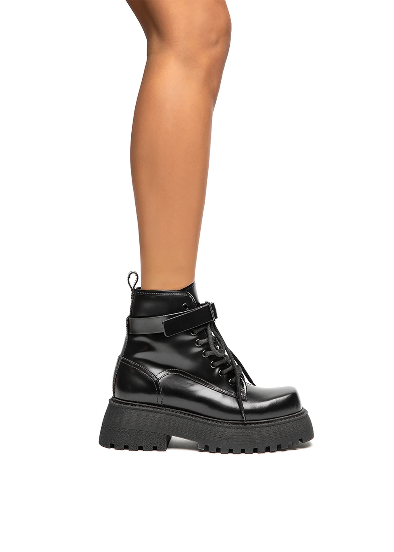 NOA 020 BABS LACK BLACK