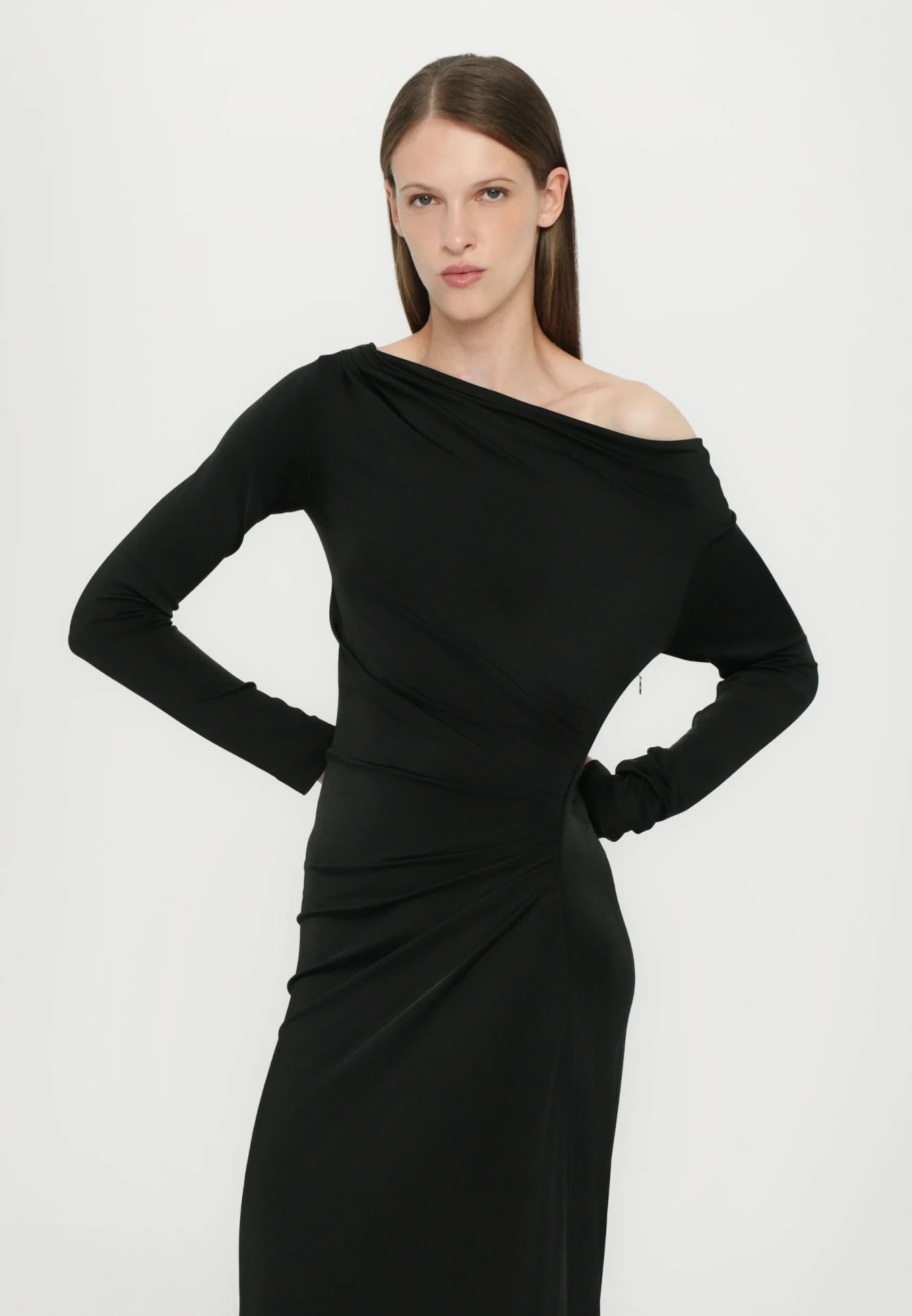 OFF-SHOULDER DRAPED GOWN IN BLACK