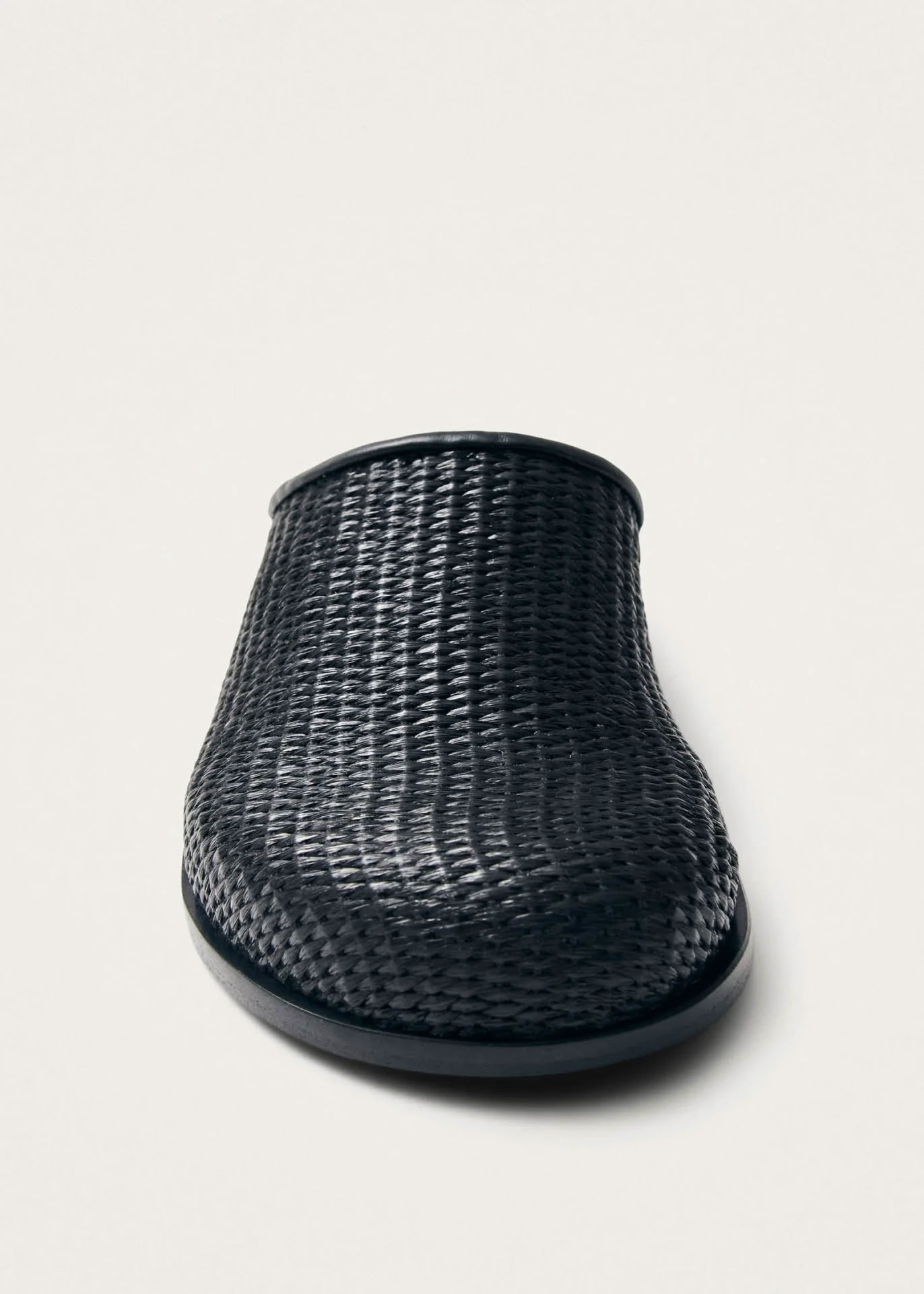 OLIVER MULES IN BLACK