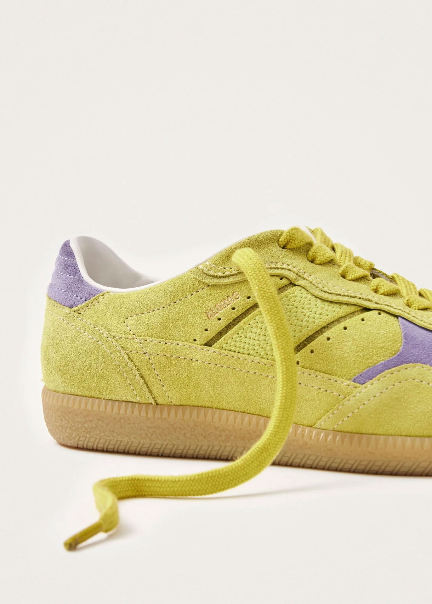 RIFE LEATHER SNEAKERS IN ACID GREEN
