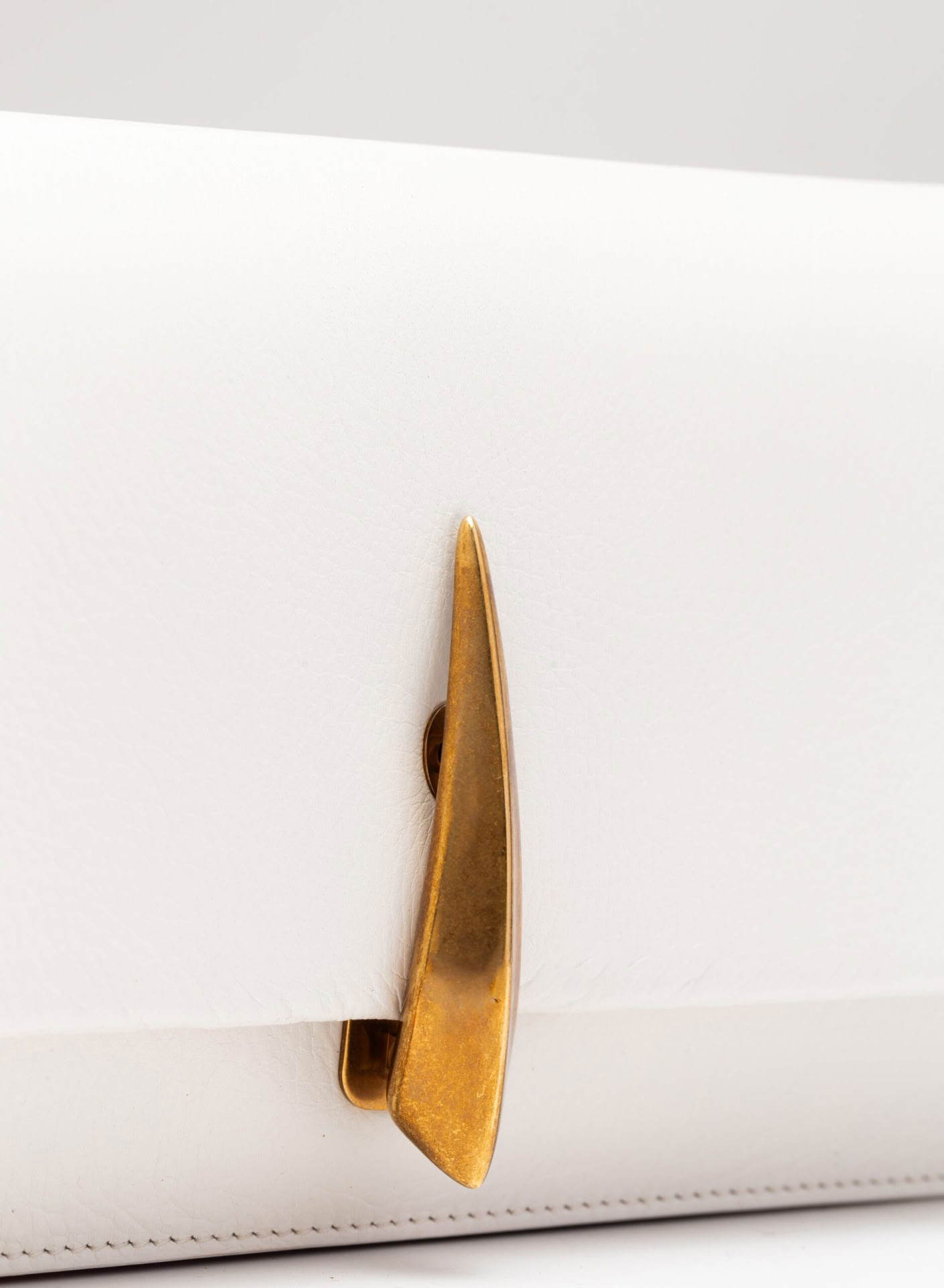 UNA NESSUNA CENTOMILA DEER PALE