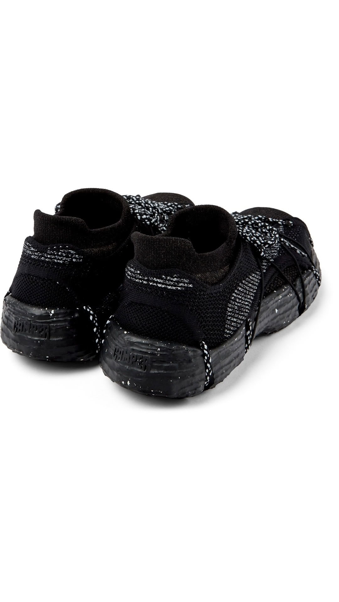 WOMEN'S ROKU SNEAKERS IN BLACK