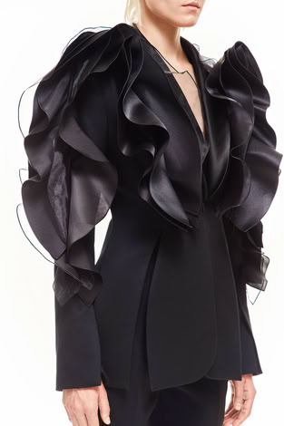 RUFFLED JACKET WITH PANTS IN BLACK