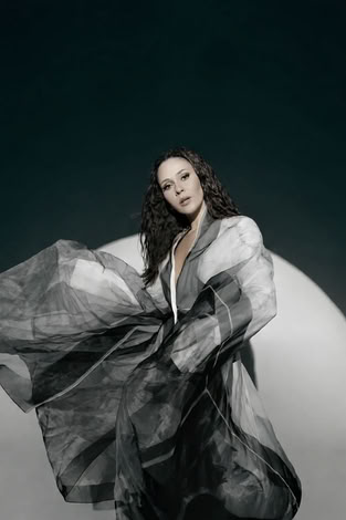 DRESS #6 IN BLACK/WHITE