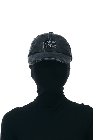 BASEBALL CAP “LUNATIC DOODLE”