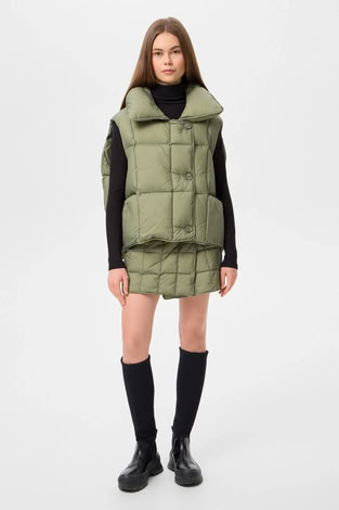 COZY CLOUD VEST OLIVE GREEN