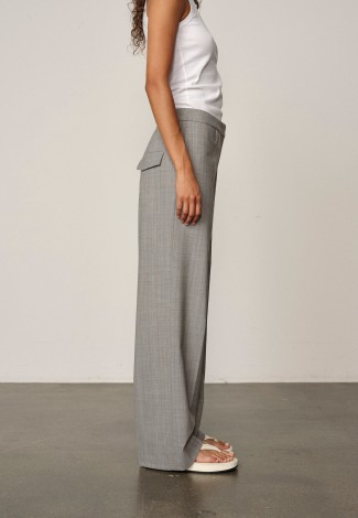 IVANO MIDT WAIST PANTS IN LIGHT GREY PINSTRIPE