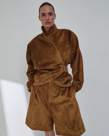 CINDY - SUEDE CONTOUR JACKET IN GOLDEN BROWN