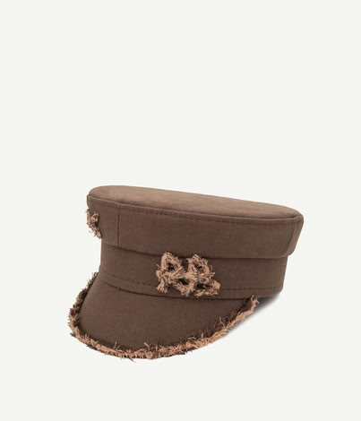 BAKER BOY CAP IN BROWN