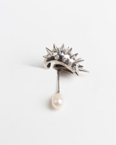 BLOWN DROP SPIKE EAR CUFF -FRESHWATER PEARL -SR.RH