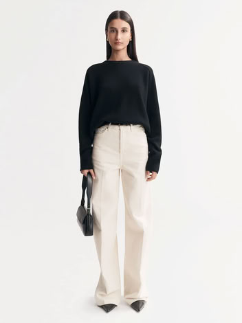 BOYFRIEND O-NECK BLACK