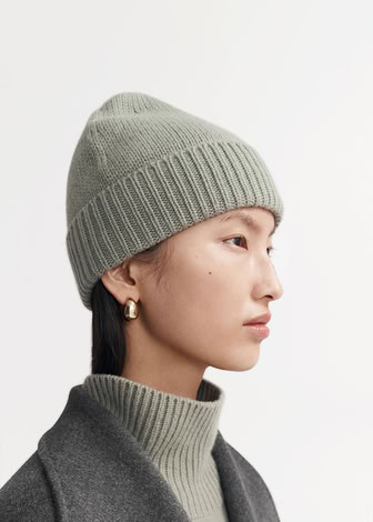 CHUNKY BEANIE SAGE GREEN