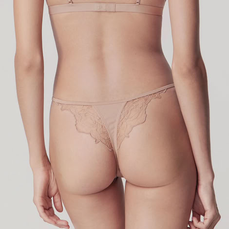 EMBROIDERY LOW-RISE THONG IN SKIN-PINK