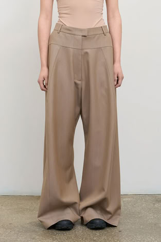 HIGH-RISE WOOL WIDE-LEG PANTS IN BEIGE