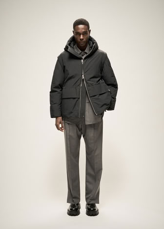 HYBRID PUFFER JACKET IN BLACK