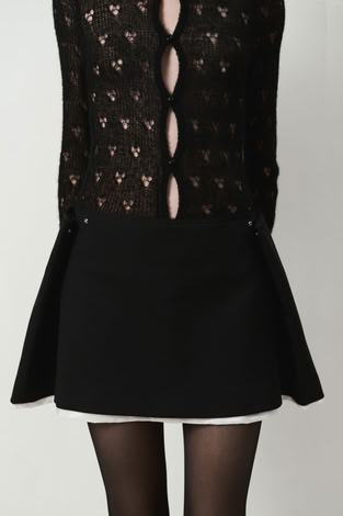 'INGLE" SKIRT IN BLACK